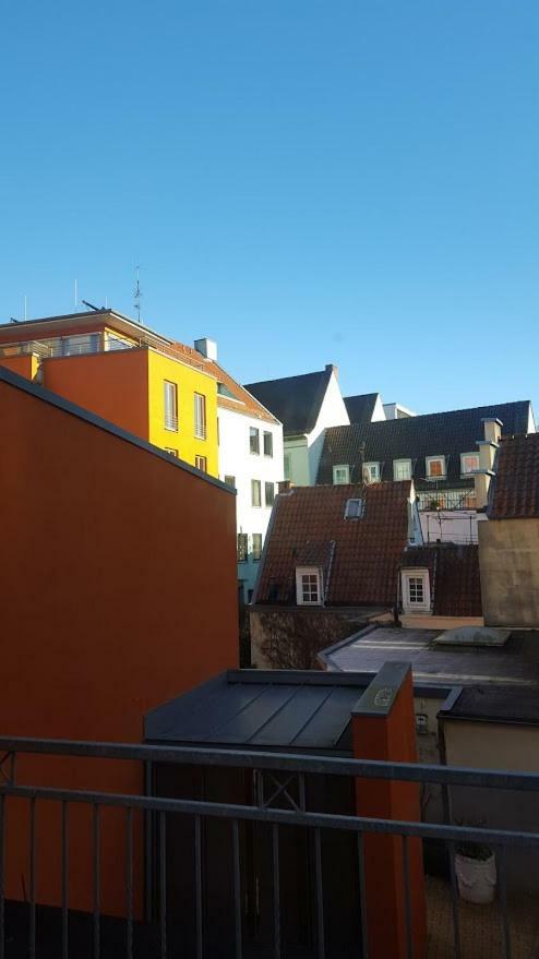 Nath Schnoor Apartment